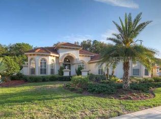 8457 Dunham Station Dr, Tampa, FL 33647