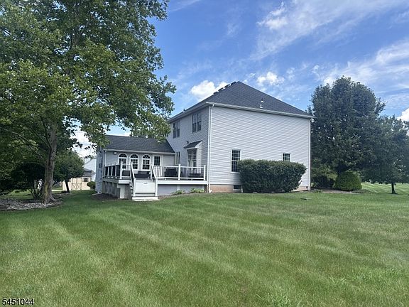 2nd image of 8 Stiles Ln