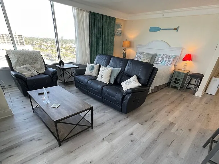 2700 N Atlantic Ave #910 — Photo 3