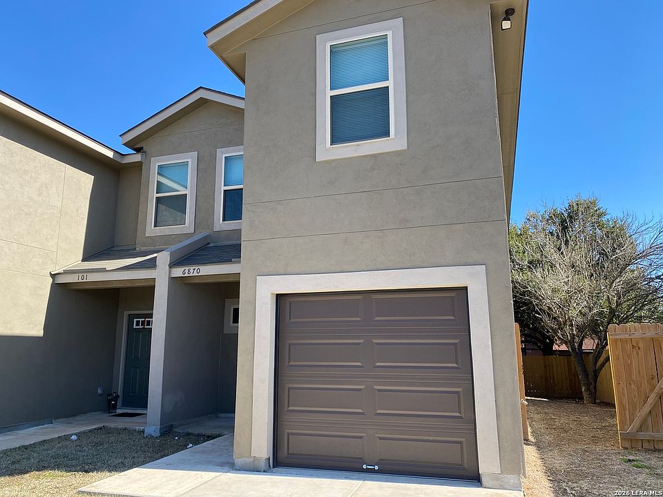 1st image of 6870 Lakeview Dr