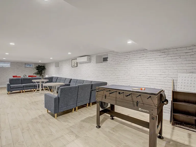 6147 Woodbine St #3L — Photo 22