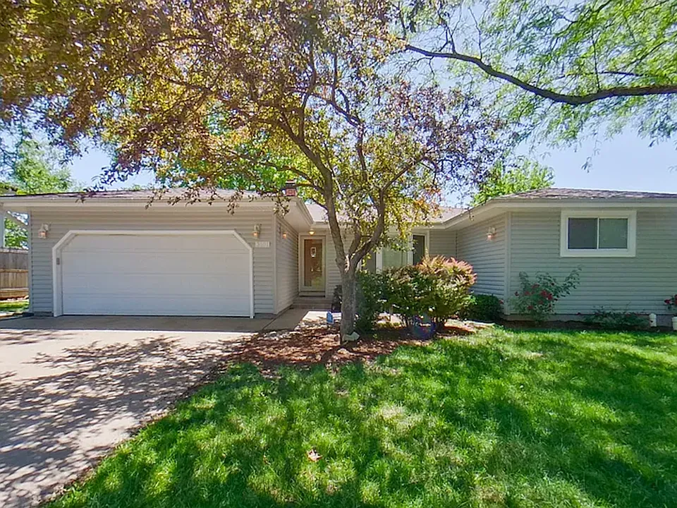 3101 Arbor Dr