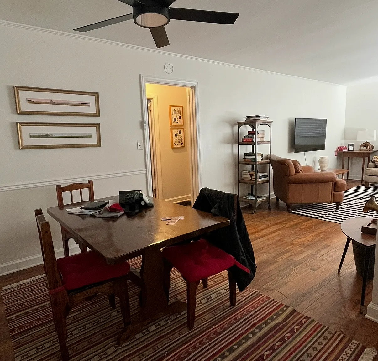 3 bed, 1212 sqft, $2,100 — Photo 3