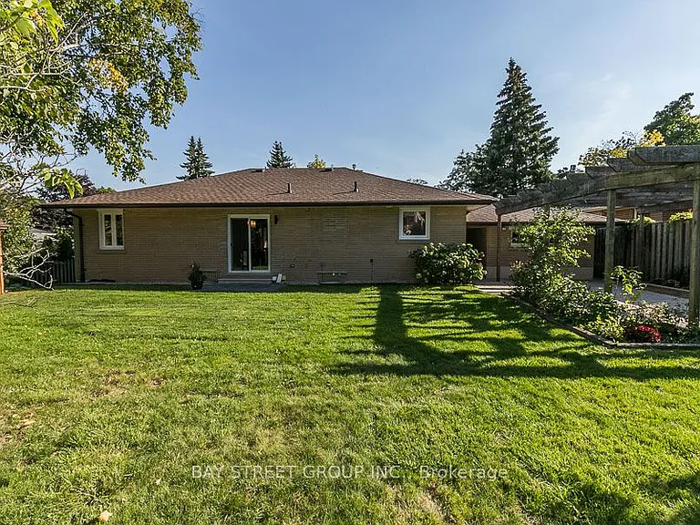 367 Kerrybrook Dr — Photo 9