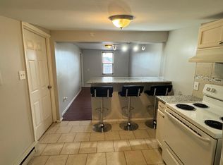 464 3rd St APT 4, Beaver, PA 15009