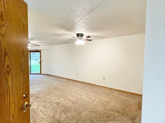 2nd image of 401 S County Road 5 APT 117