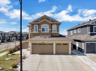 1404 25th St NW, Edmonton, AB T6T 2K7