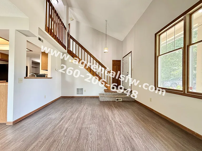4221 Crofton Ct — Photo 3