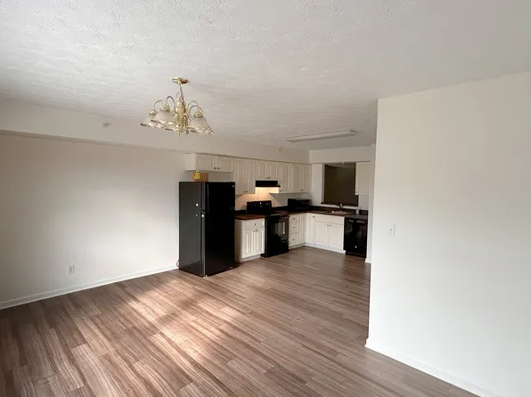 2201 Main St APT 104, Chester, MD 21619