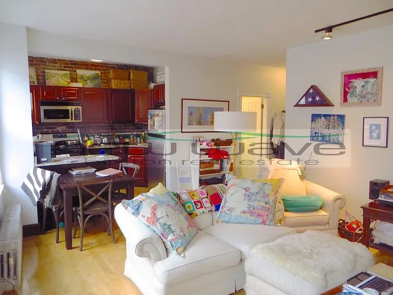 1 bed, 550 sqft, $3,000 — Photo 2