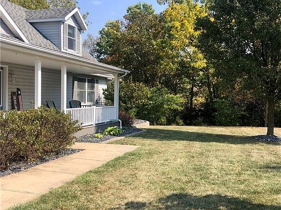 3rd image of 107 Dorothy Dr