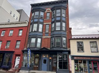 150 4th St APT 13, Troy, NY 12180