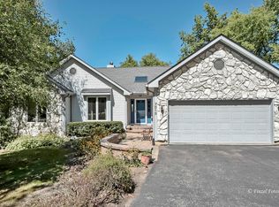 7515 Coventry Dr N, Spring Grove, IL 60081