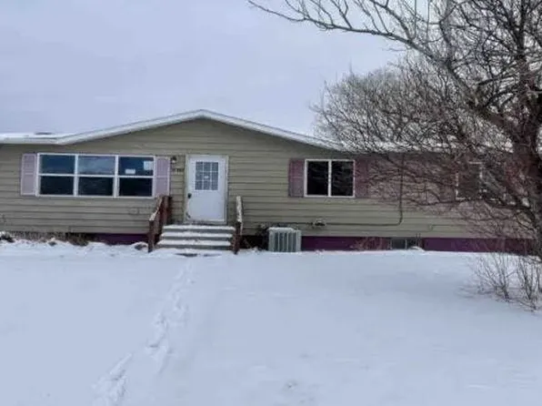 580 Mark Dr, Gering, NE 69341