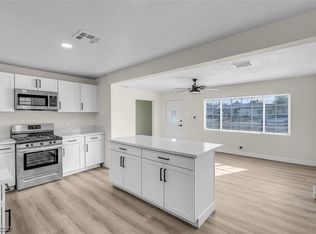 122 Fir St, Henderson, NV 89015