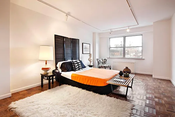 Sold by Town Residential | media 26