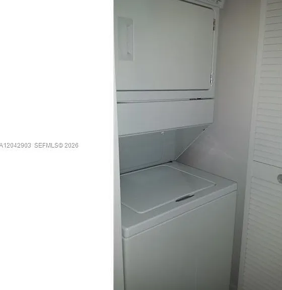 244 Biscayne Blvd #240 — Photo 7