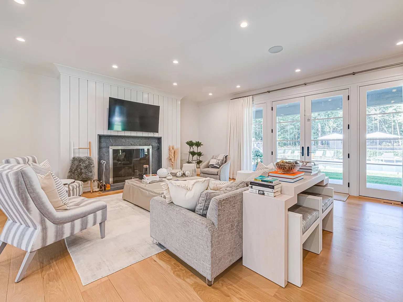The Perfect Hamptons Getaway: Rental with Pool, Tennis, and More — Photo 4