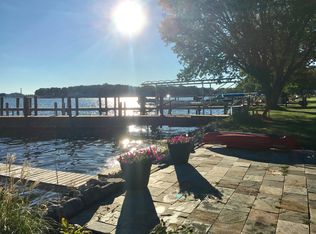 17584 Williams St, Spring Lake, MI 49456