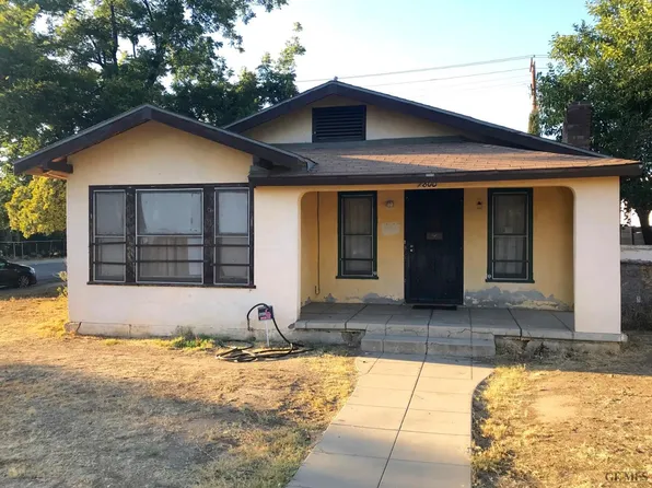 800 Bernard St, Bakersfield, CA 93305