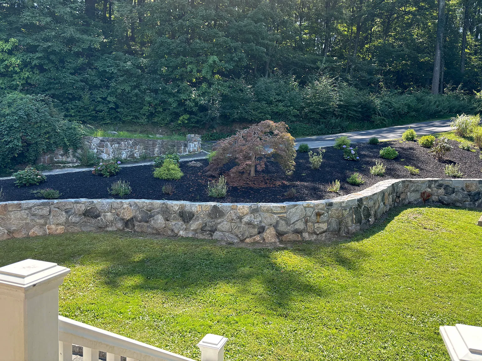4 bed, 5.5 bath, 4500 sqft, $9,000 — Photo 2