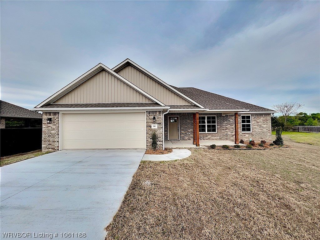 301 Rock Cir, Lavaca, AR 72941 | MLS #1061188 | Zillow