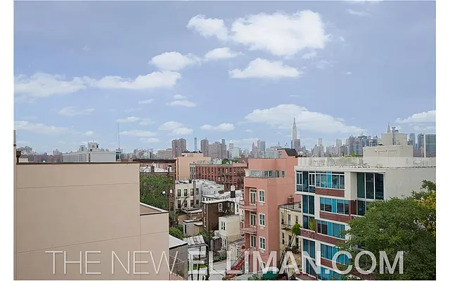 Sold by Douglas Elliman | media 15