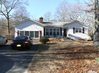 46 Margaret Dr, Coram, NY 11727