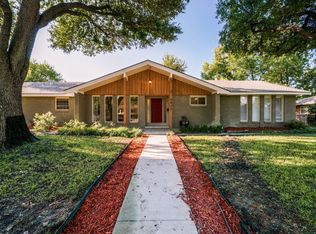 3422 Saint Cloud Cir, Dallas, TX 75229