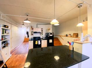 22 Cross St APT 6, Bangor, ME 04401