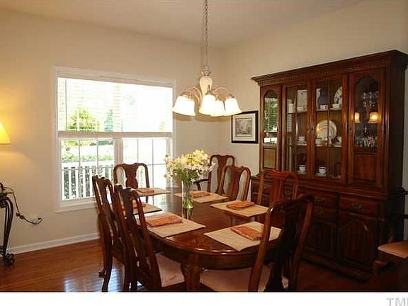 Formal Dinning Room