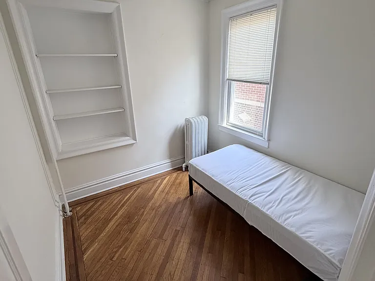 14 Britton St #2 — Photo 8
