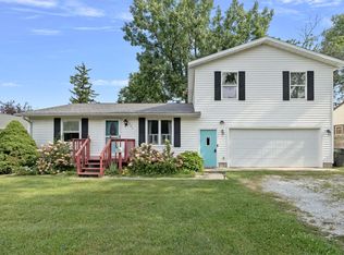 103 Butternut St, Three Oaks, MI 49128