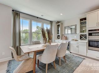 308 Catawba Ave, Davidson, NC 28036