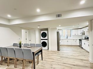 1532 W 37th St #1/2, Los Angeles, CA 90018