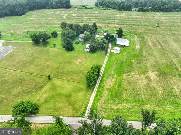 4230 Ore Bank Rd, York, PA 17406