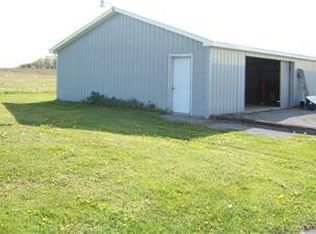 Briar Rd, Magnolia, OH 44643