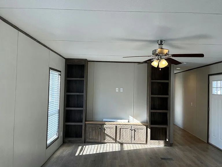 4808 S Elwood Ave #609 — Photo 3