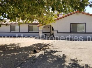 14869 Dos Palmas Rd, Victorville, CA 92392