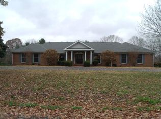 3448 Forest Park Rd, Springfield, TN 37172