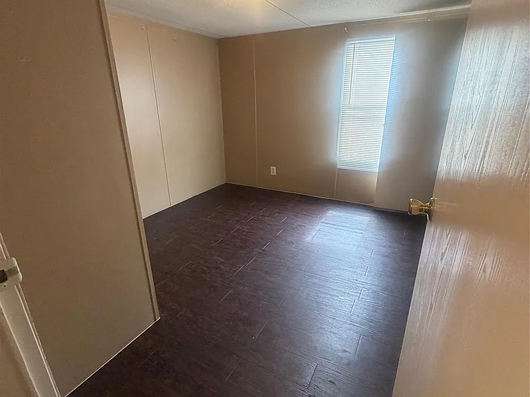 601 Clear Lake Rd #D — Photo 12
