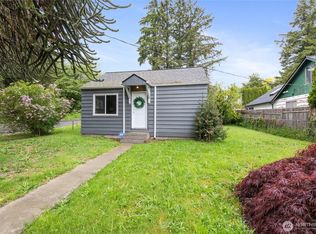1140 Tacoma Ave, Pt Orchard, WA