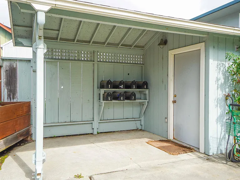324 Mountain View Ave — Photo 12