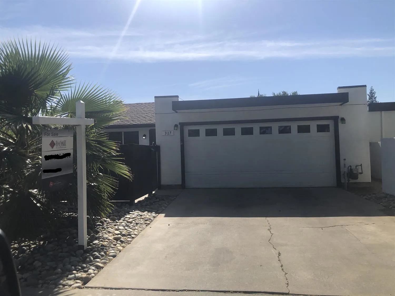 317 Capistrano Dr photo 1