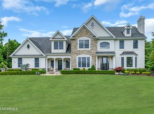 10 Love Ln, Freehold, NJ 07728