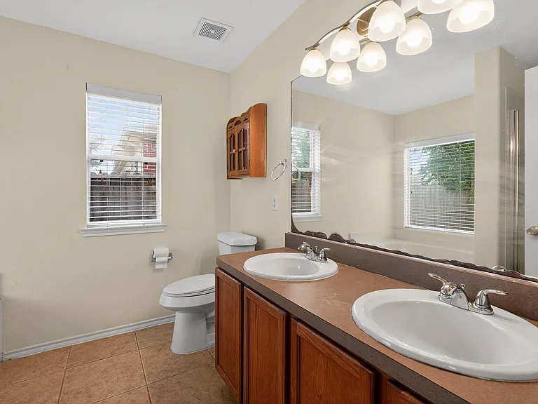 20114 Larkspur Lndg — Photo 26