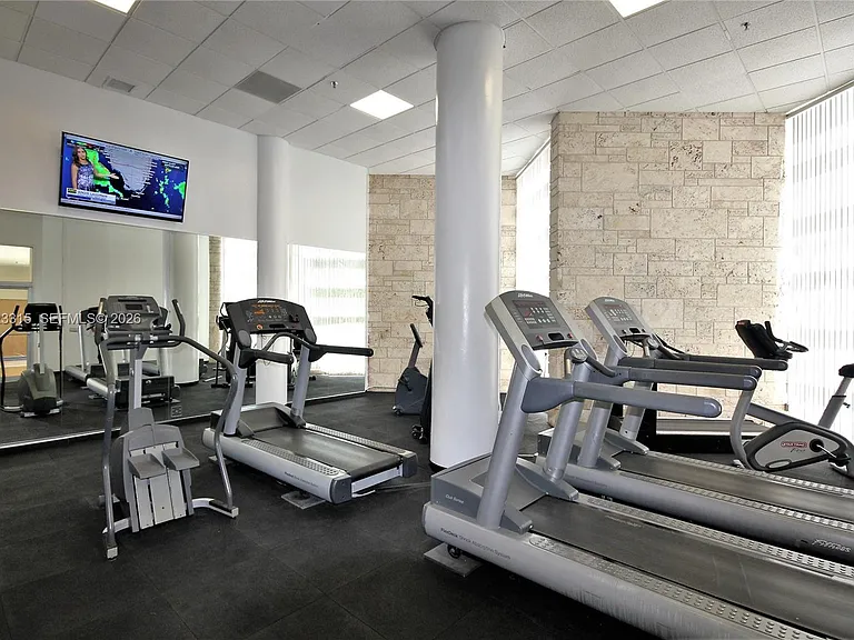 5151 Collins Ave #827 — Photo 38