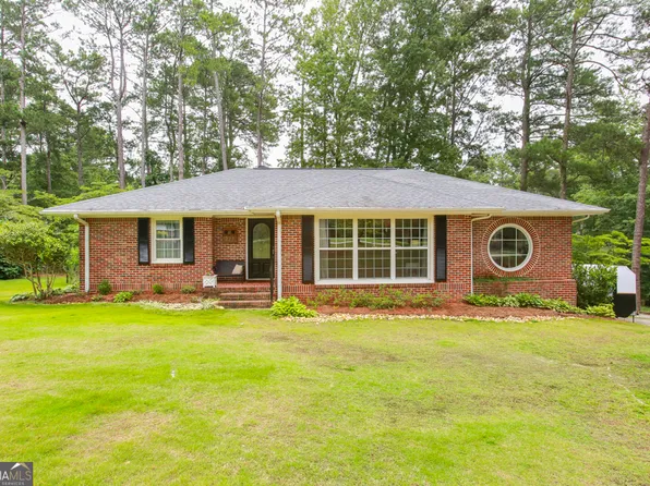 321 Fern St, Bremen, GA 30110