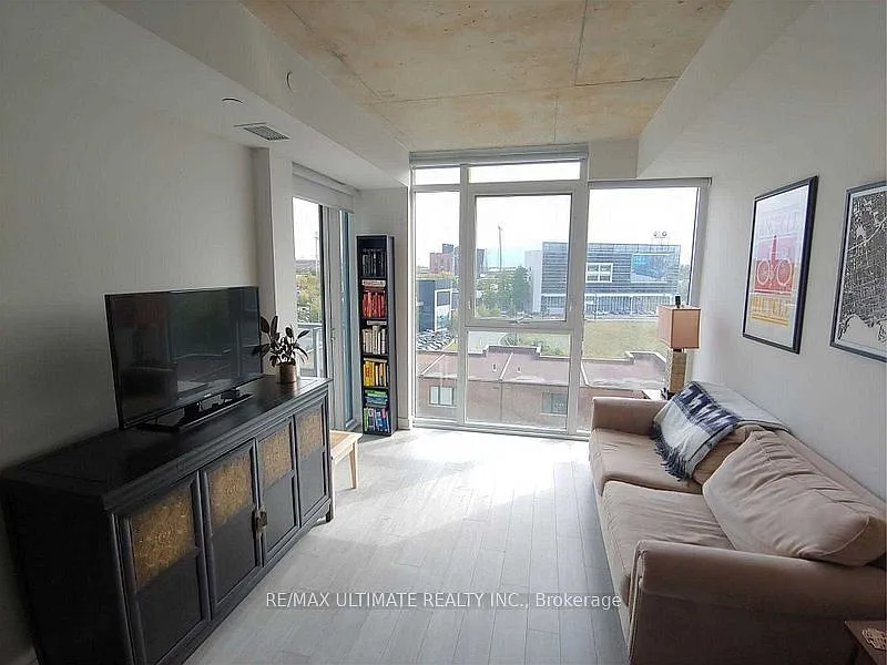 2 bed, $2,700 — Photo 2
