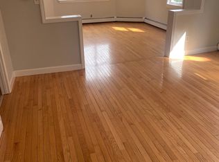 228 High St, Pawtucket, RI 02860